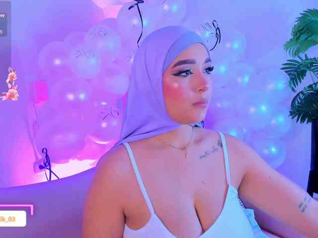 Jazmin-Kitana webcam