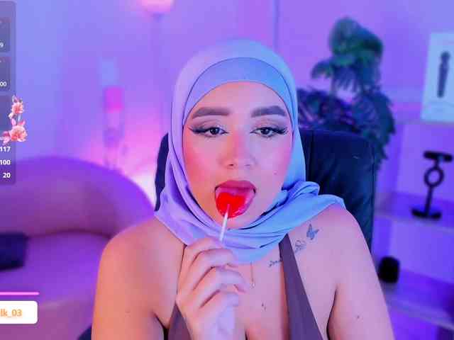 Jazmin-Kitana webcam