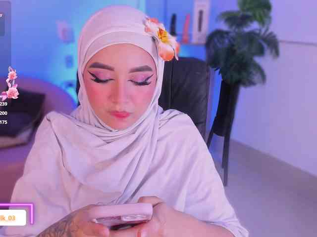 Jazmin-Kitana webcam