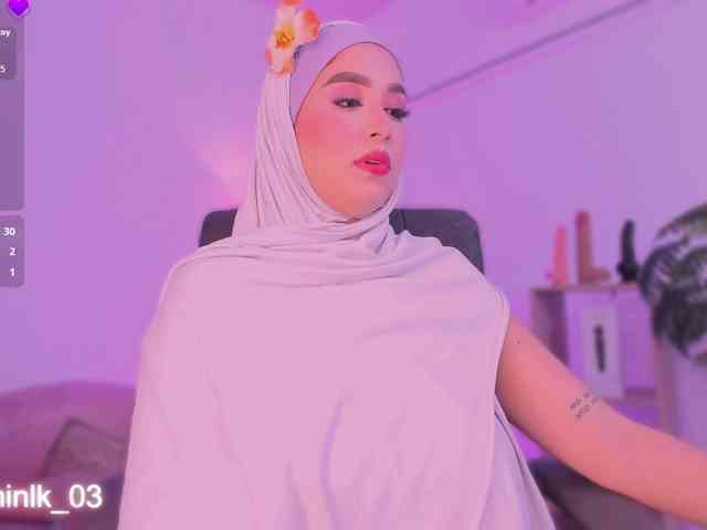 Jazmin-Kitana webcam
