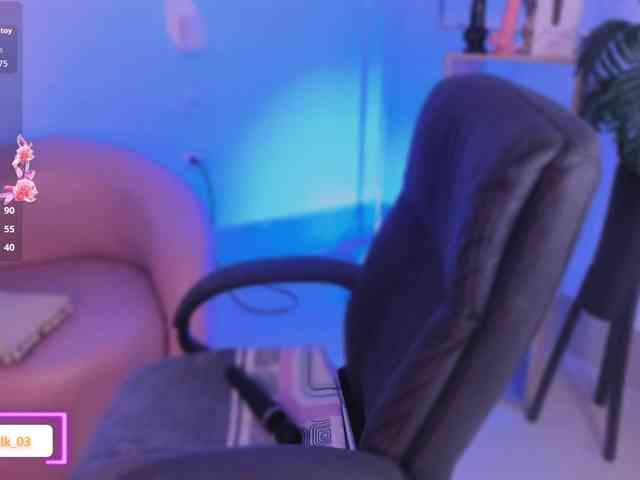 Jazmin-Kitana webcam