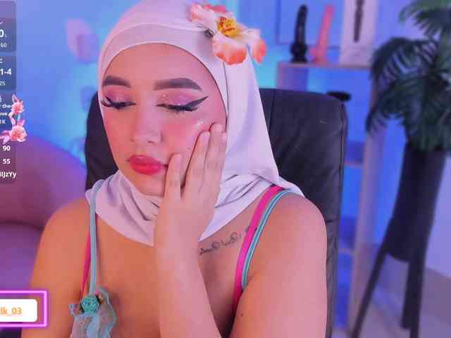 Jazmin-Kitana webcam