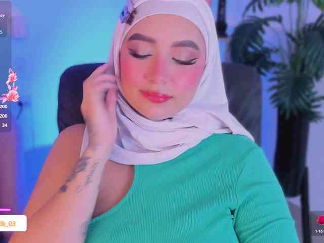 Jazmin-Kitana webcam