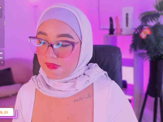 Jazmin-Kitana webcam