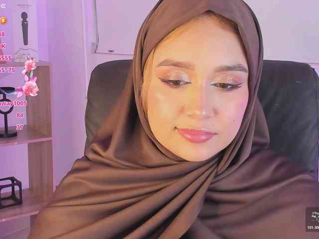 Jazmin-Kitana webcam
