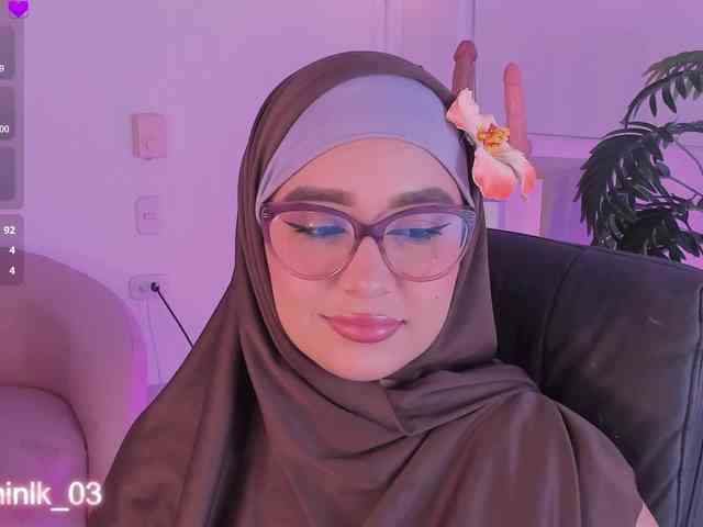 Jazmin-Kitana webcam