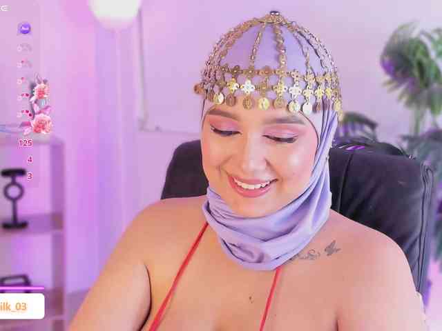 Jazmin-Kitana webcam
