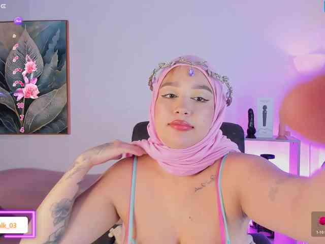 Jazmin-Kitana webcam