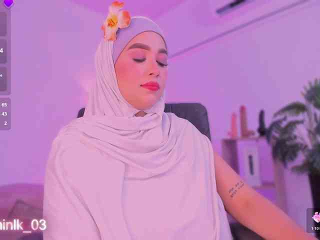 Jazmin-Kitana webcam