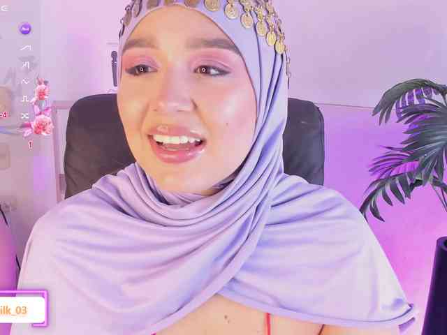 Jazmin-Kitana webcam