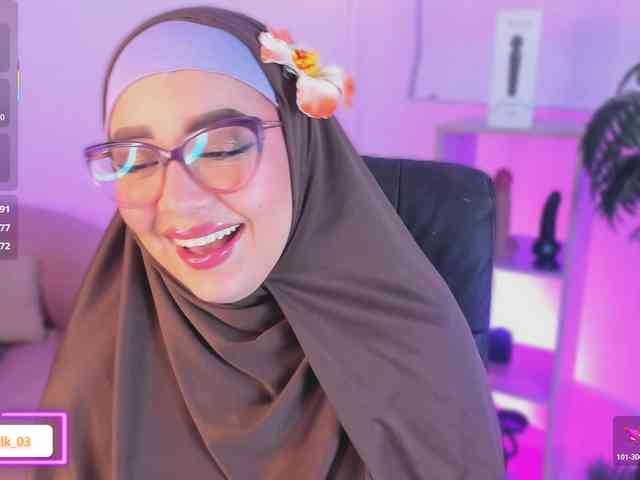 Jazmin-Kitana webcam