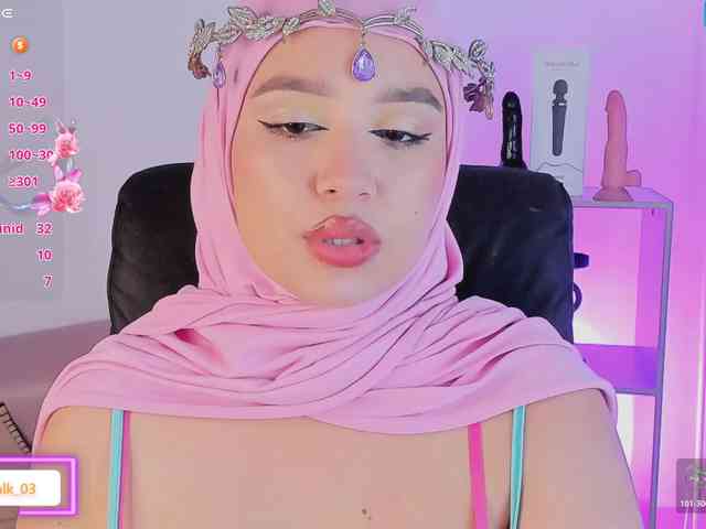 Jazmin-Kitana webcam