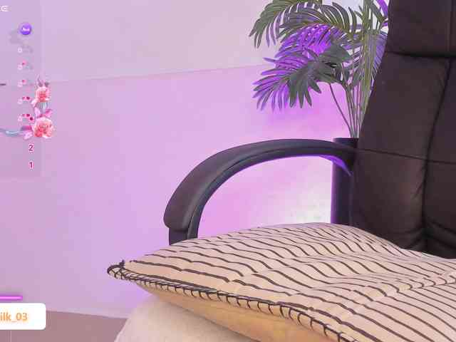Jazmin-Kitana webcam