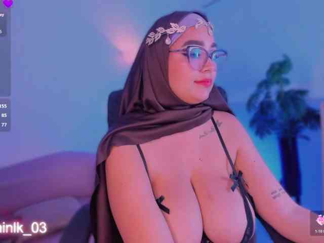 Jazmin-Kitana webcam