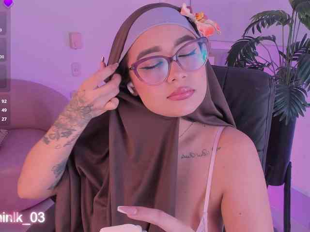Jazmin-Kitana webcam