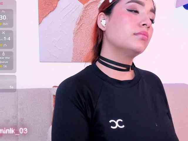 Jazmin-Kitana webcam