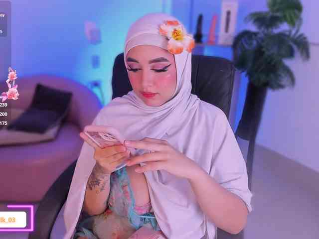 Jazmin-Kitana webcam