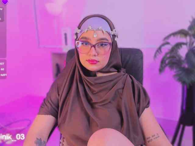 Jazmin-Kitana webcam