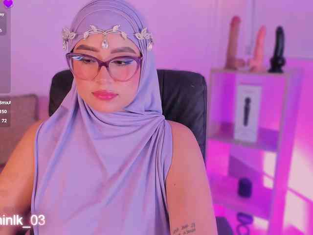 Jazmin-Kitana webcam