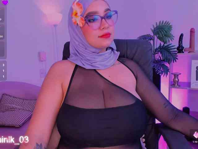 Jazmin-Kitana webcam