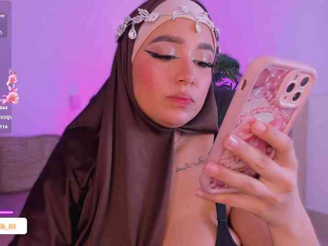Jazmin-Kitana webcam