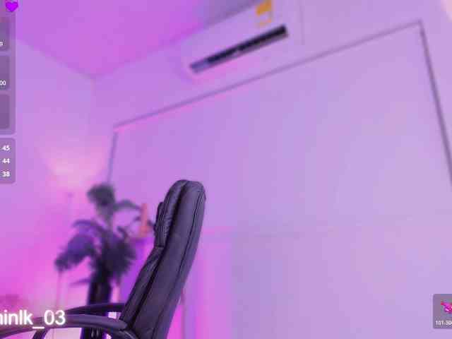Jazmin-Kitana webcam