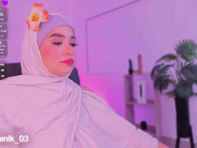 Jazmin-Kitana webcam