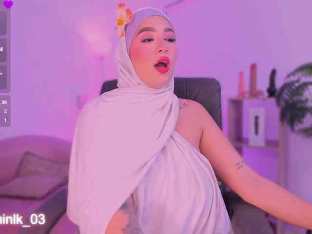 Jazmin-Kitana webcam