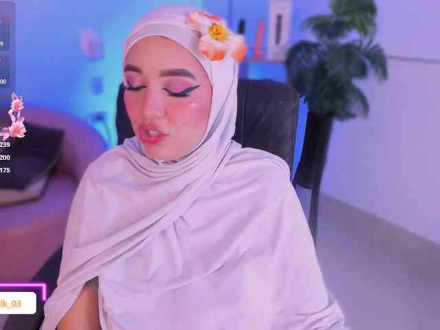 Jazmin-Kitana webcam