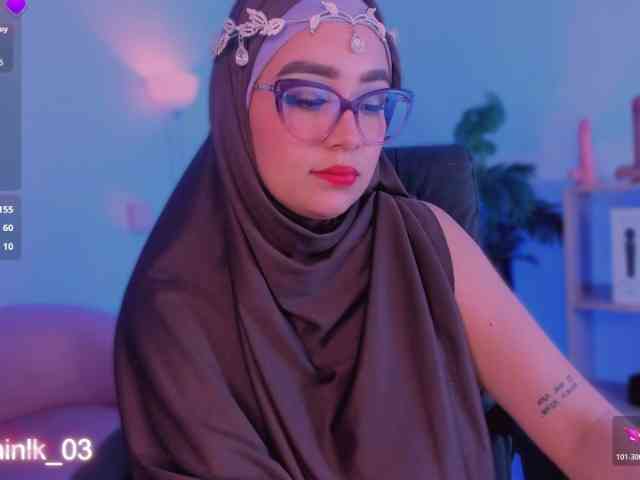 Jazmin-Kitana webcam