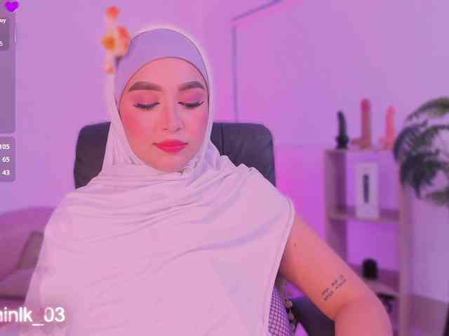 Jazmin-Kitana webcam
