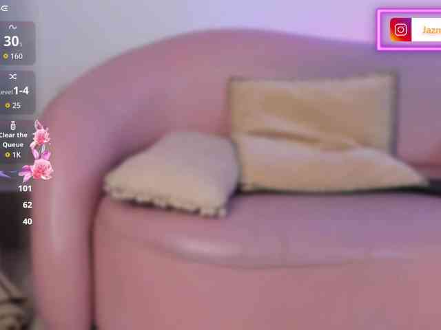 Jazmin-Kitana webcam