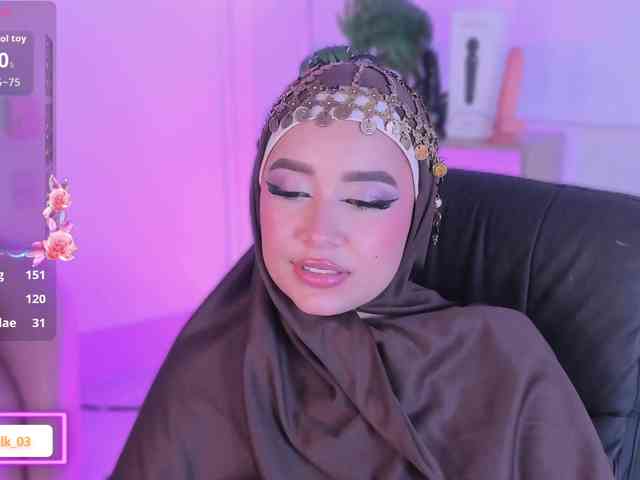 Jazmin-Kitana webcam