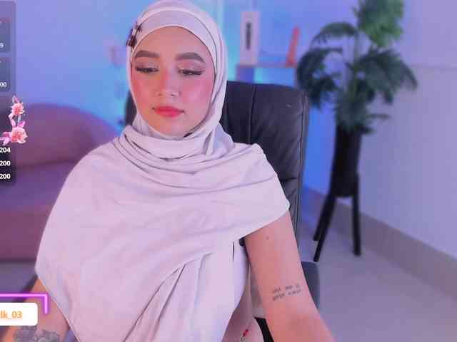 Jazmin-Kitana webcam