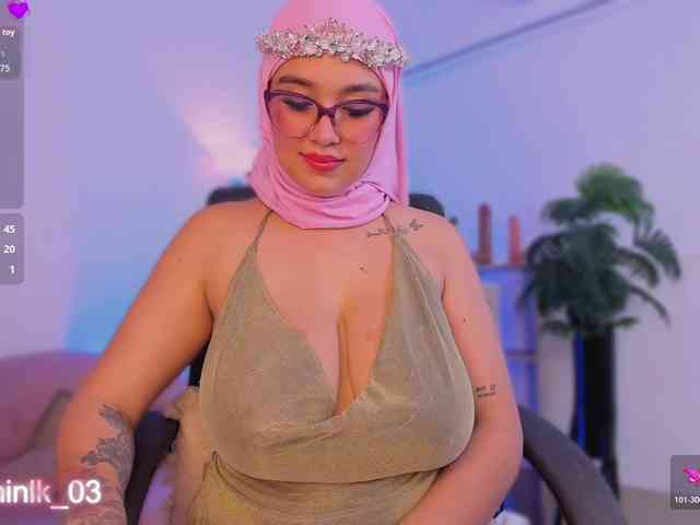Jazmin-Kitana webcam