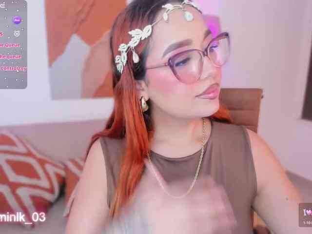 Jazmin-Kitana webcam