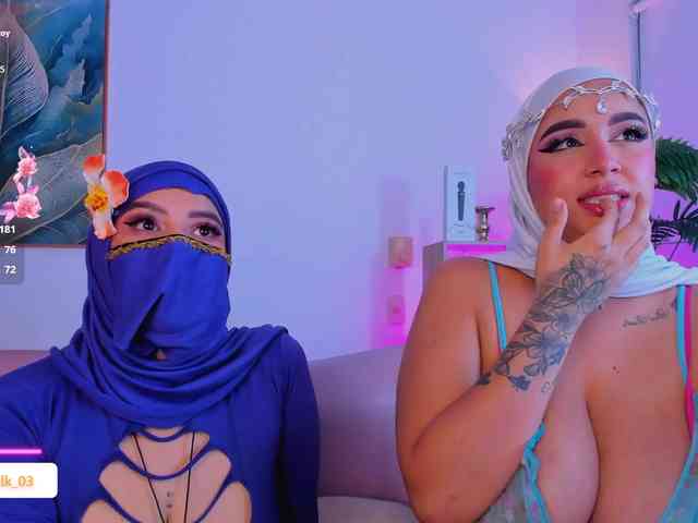 Jazmin-Kitana webcam