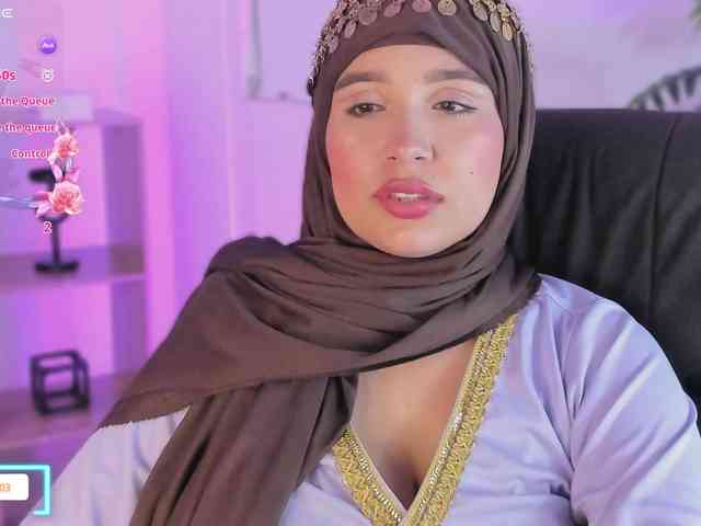 Jazmin-Kitana webcam
