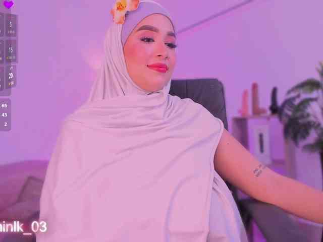 Jazmin-Kitana webcam