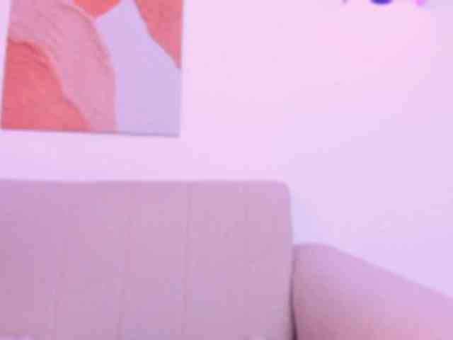 Jazmin-Kitana webcam