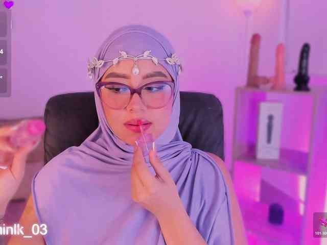 Jazmin-Kitana webcam