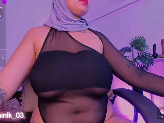 Jazmin-Kitana webcam
