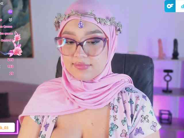 Jazmin-Kitana webcam