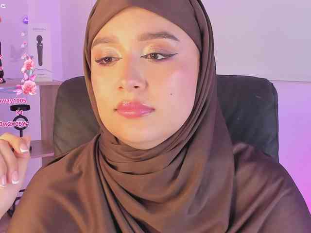 Jazmin-Kitana webcam