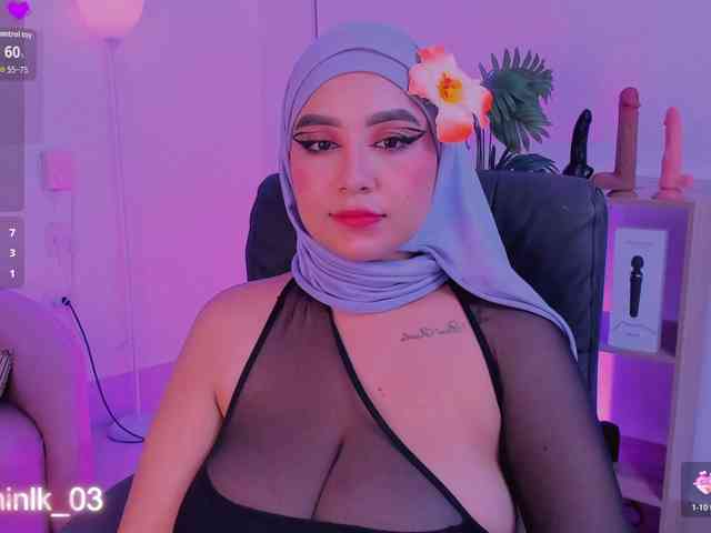 Jazmin-Kitana webcam