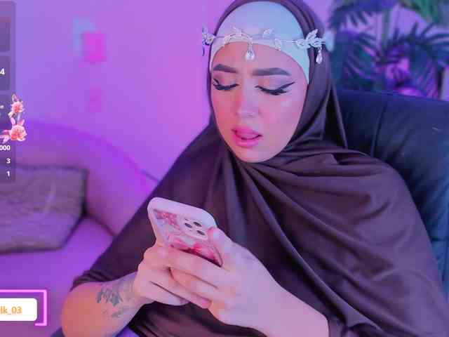 Jazmin-Kitana webcam