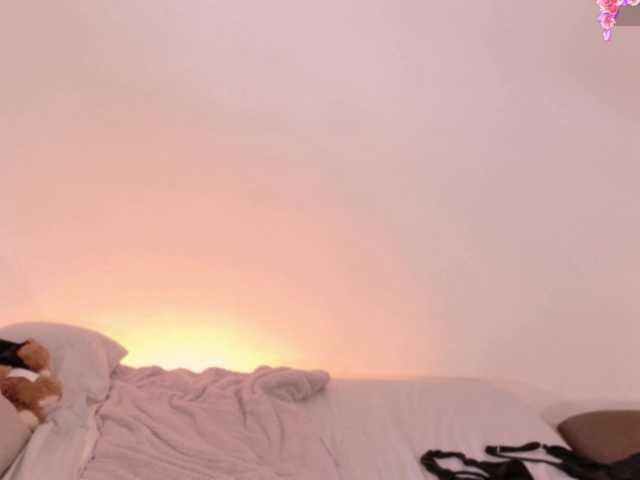 AnabelWolf live cam on BongaCams