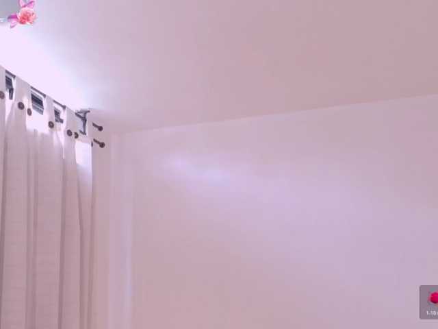 AnabelWolf live cam on BongaCams