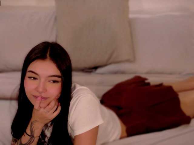AnabelWolf live cam on BongaCams