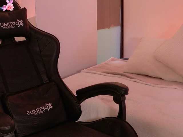 AnabelWolf live cam on BongaCams